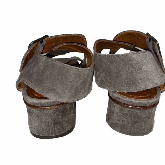 Chie Mihara 37.5 Grey Suede Chunky Heel Sandals - Picture 6 of 11